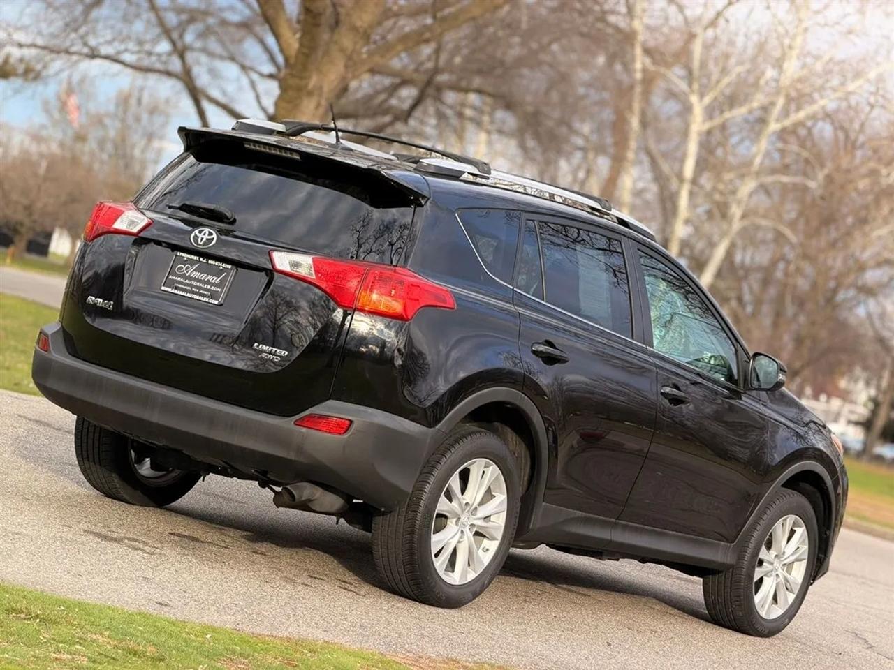 Toyota RAV4 Limited AWD 2014
