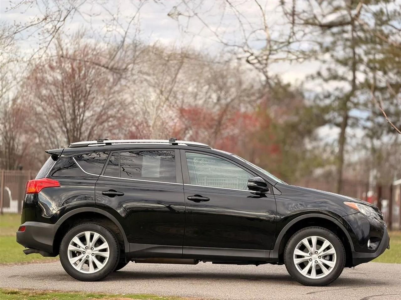 Toyota RAV4 Limited AWD 2014