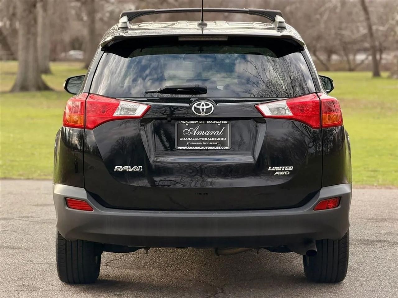 Toyota RAV4 Limited AWD 2014
