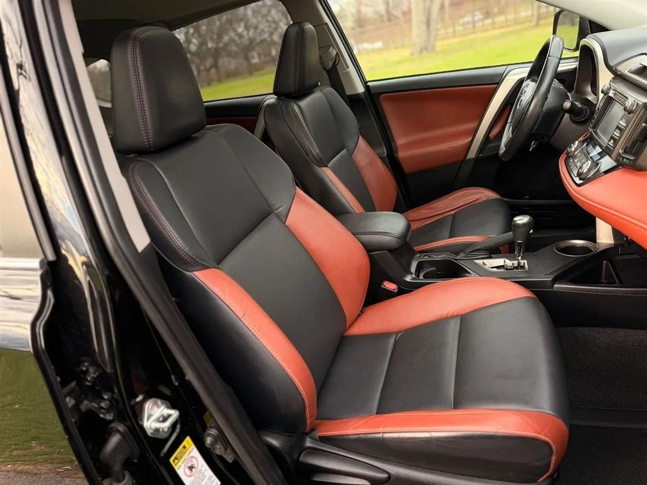Toyota RAV4 Limited AWD 2014