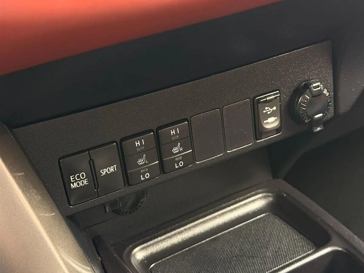 Toyota RAV4 Limited AWD 2014