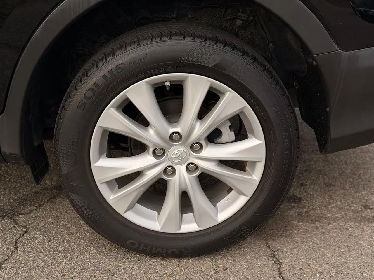 Toyota RAV4 Limited AWD 2014