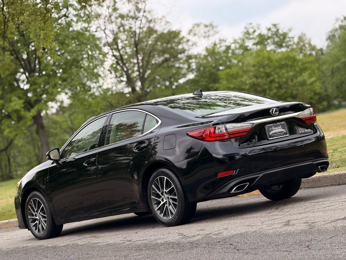 Lexus ES 350  2016