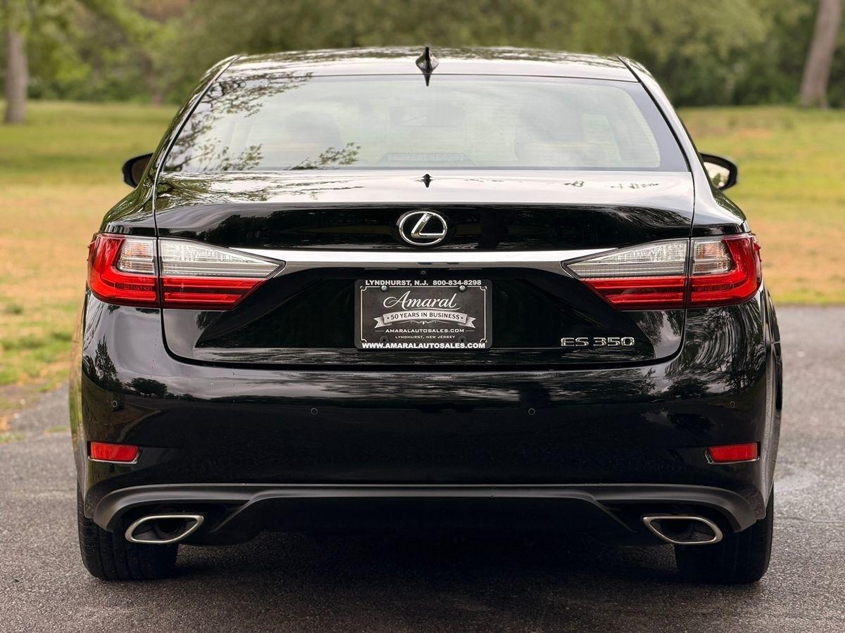 Lexus ES 350  2016