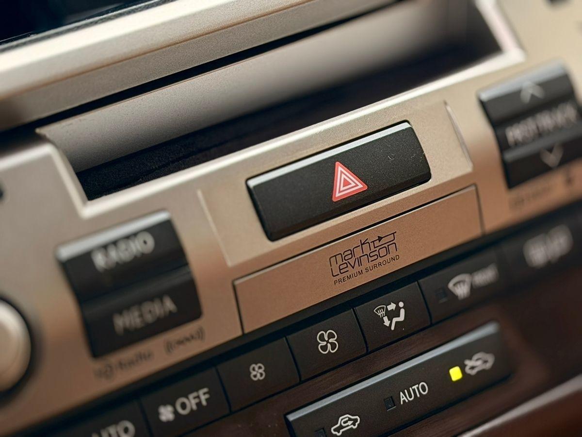 Lexus ES 350  2016