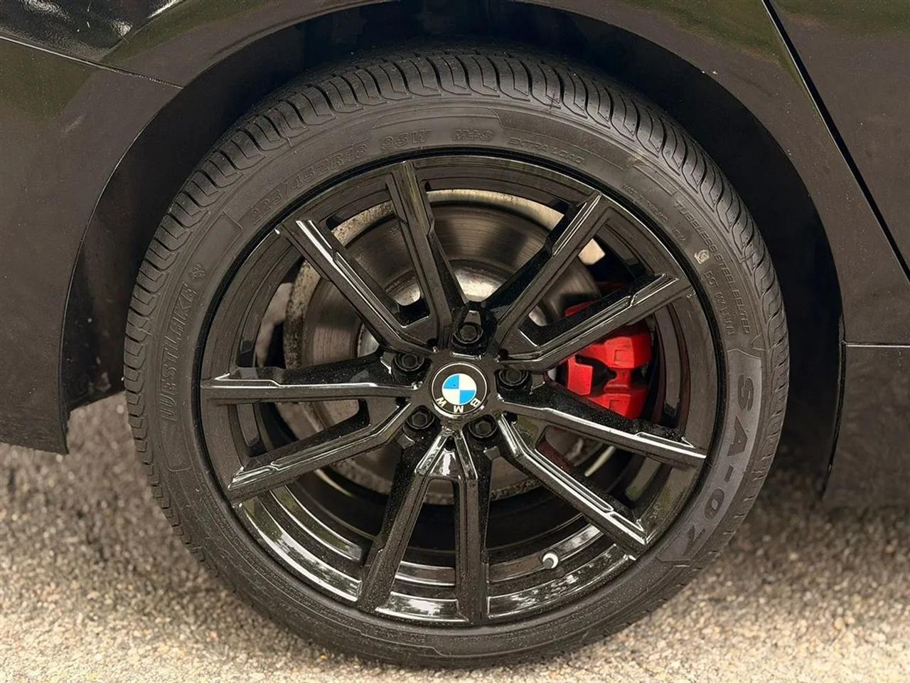 BMW 3-Series 330i xDrive 2019