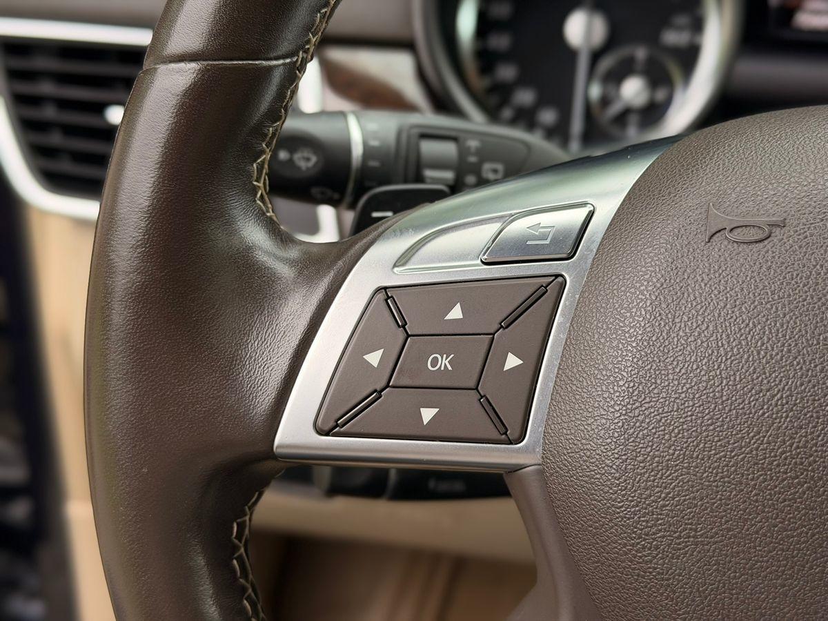 Mercedes-Benz M-Class  2014