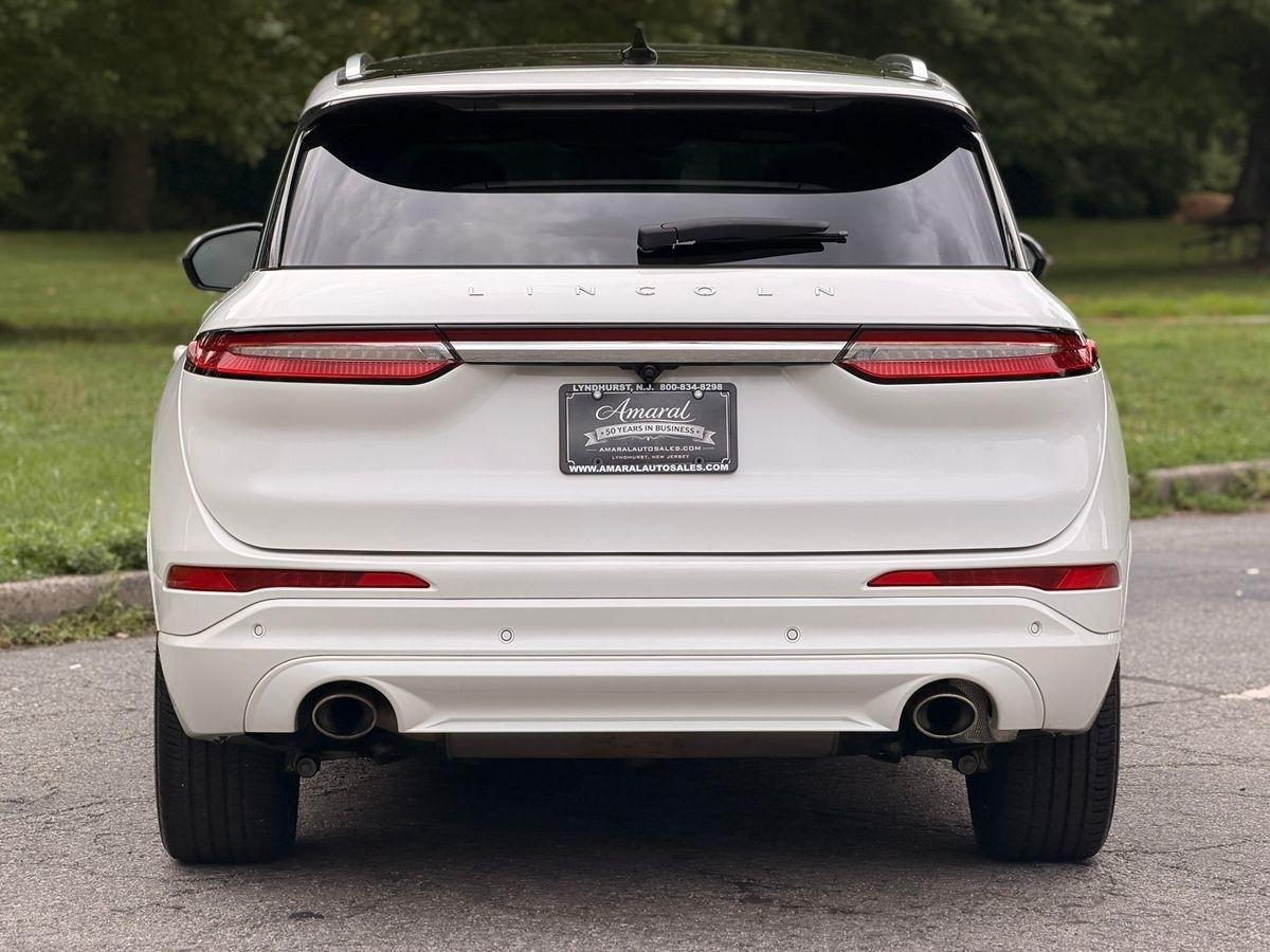 Lincoln Corsair  2021