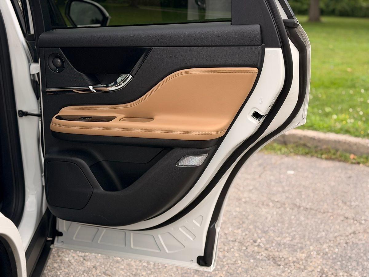 Lincoln Corsair  2021