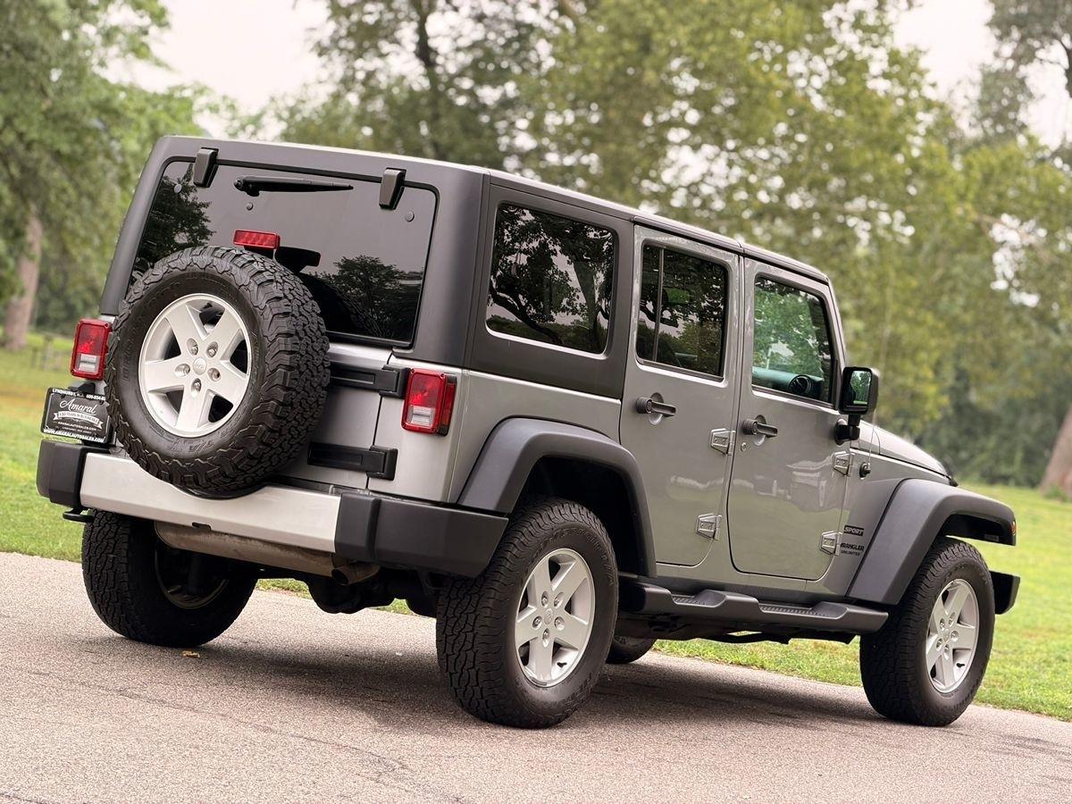 Jeep Wrangler  2017