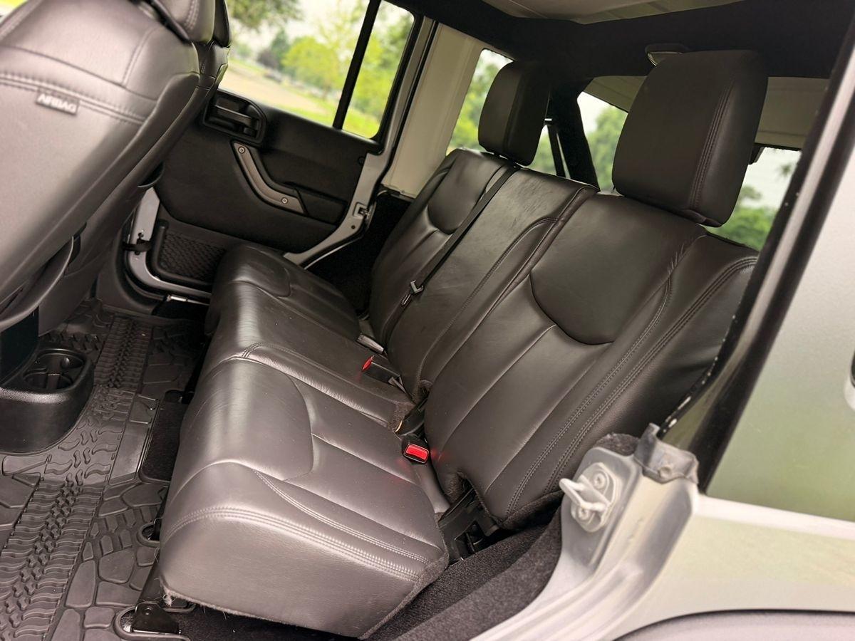 Jeep Wrangler  2017