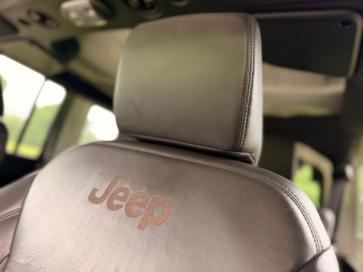 Jeep Wrangler  2017