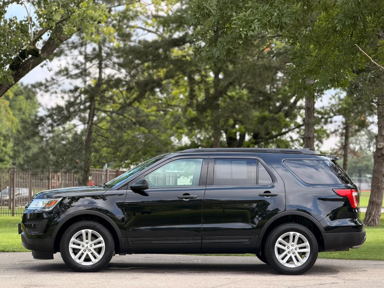 Ford Explorer Base 2017
