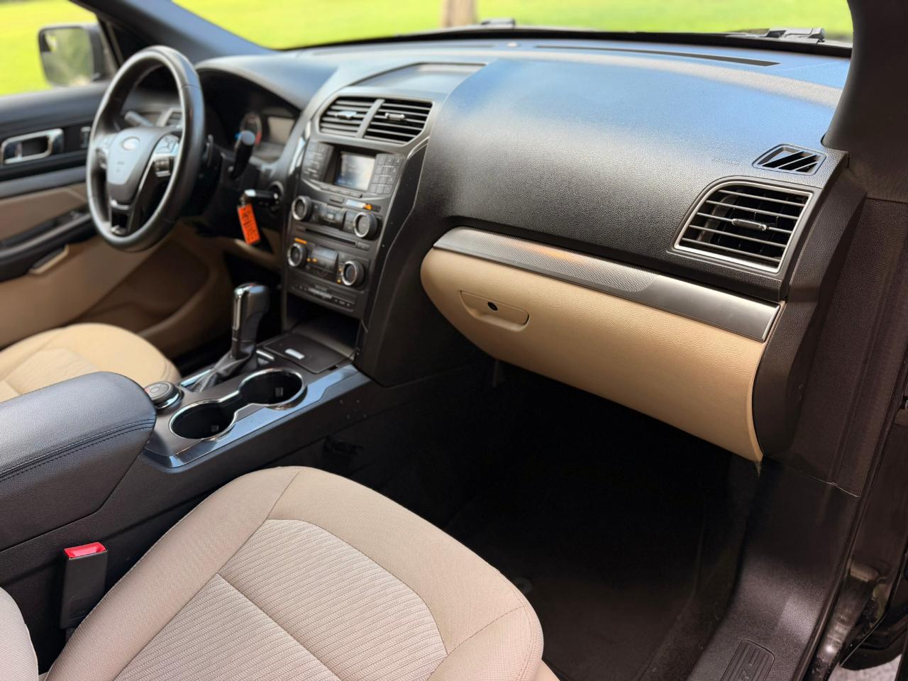 Ford Explorer Base 2017