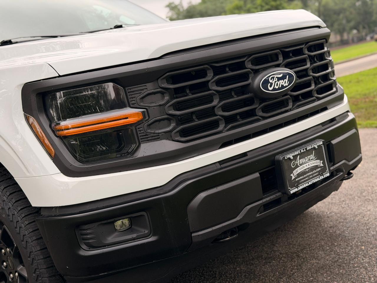 Ford F-150  2024
