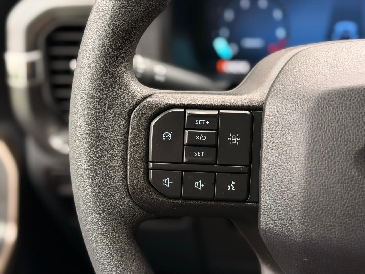 Ford F-150  2024