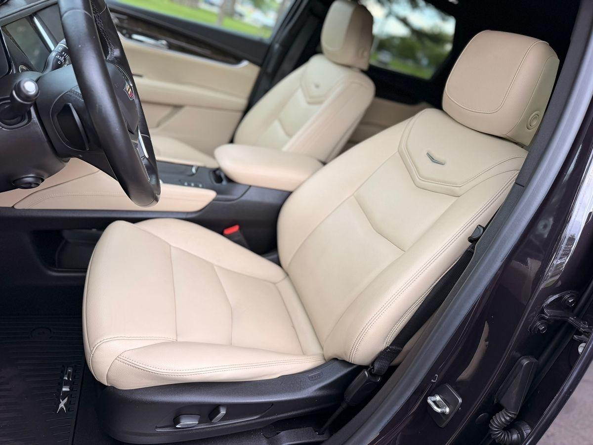Cadillac XT5  2018