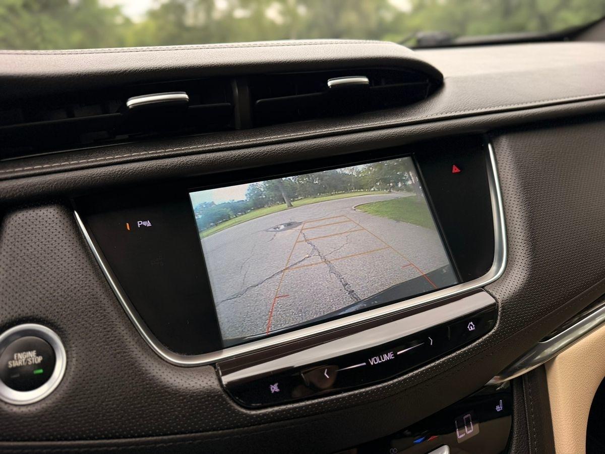 Cadillac XT5  2018
