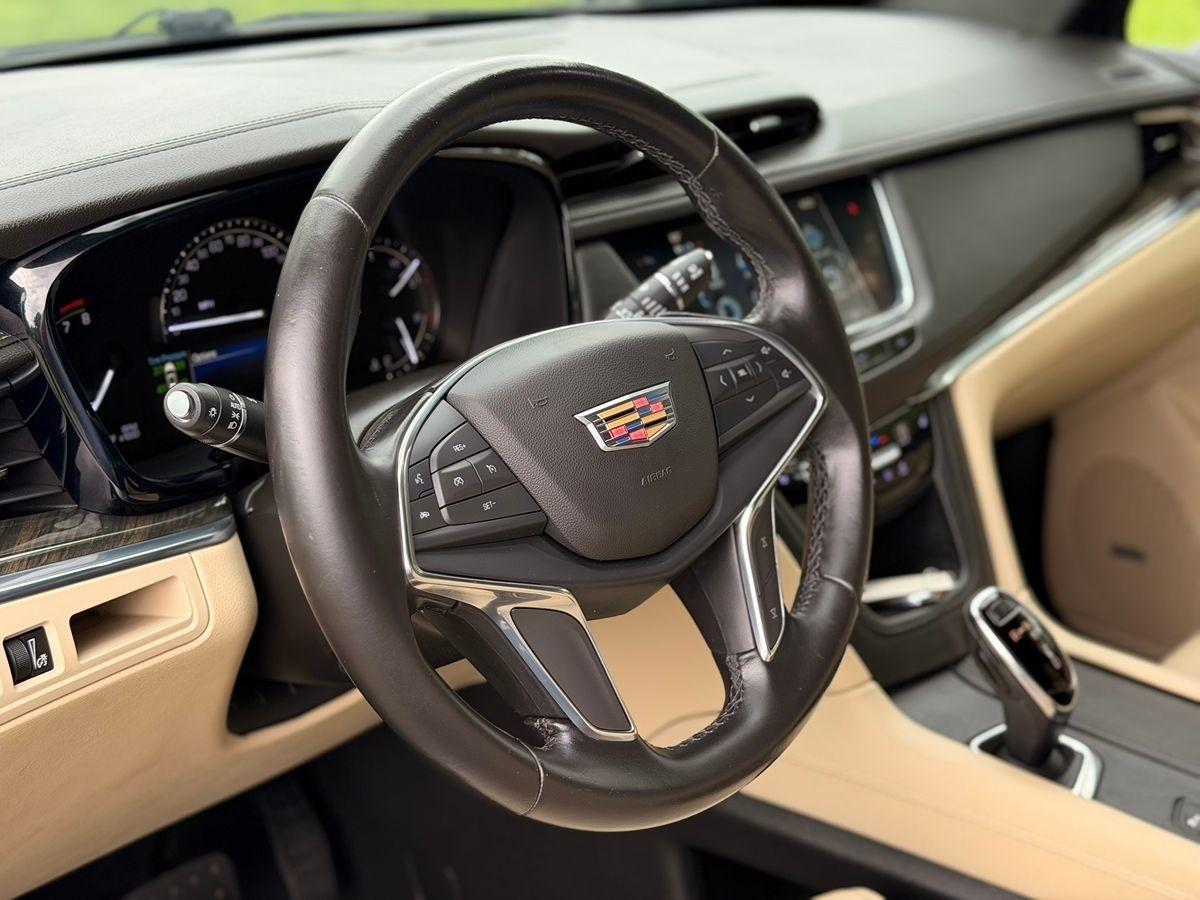 Cadillac XT5  2018