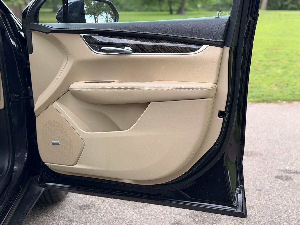Cadillac XT5  2018