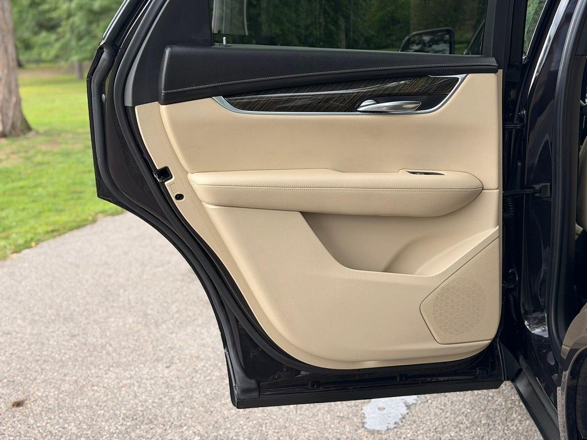 Cadillac XT5  2018
