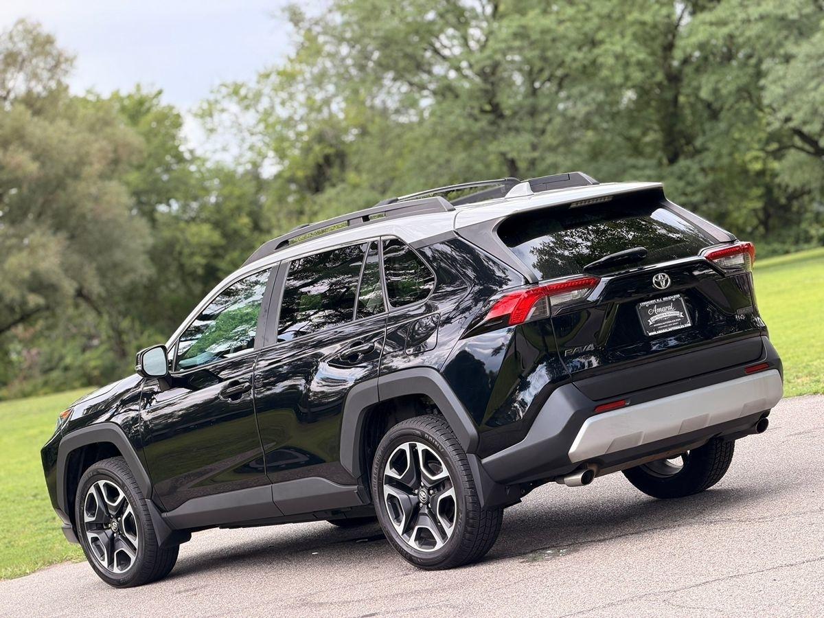 Toyota RAV4  2019