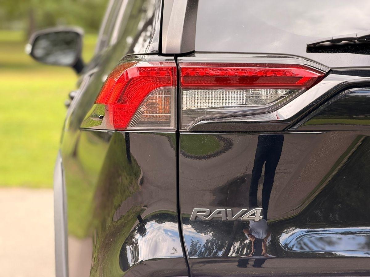 Toyota RAV4  2019