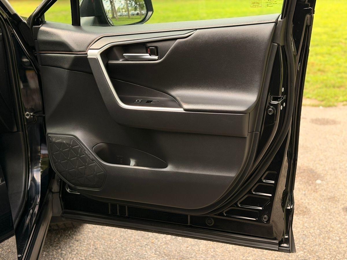 Toyota RAV4  2019