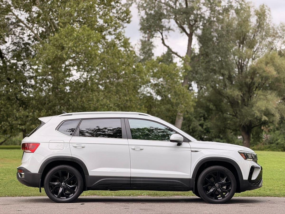 Volkswagen Taos  2022