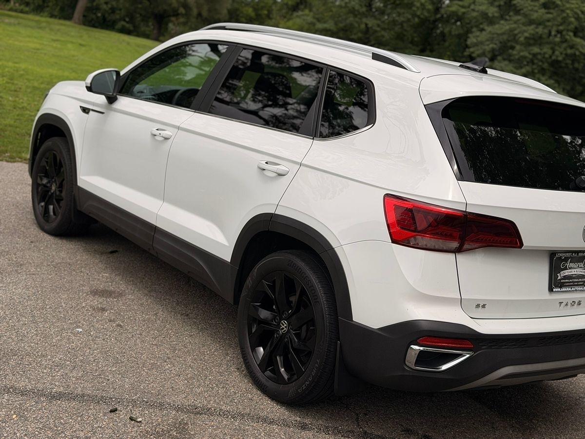 Volkswagen Taos  2022
