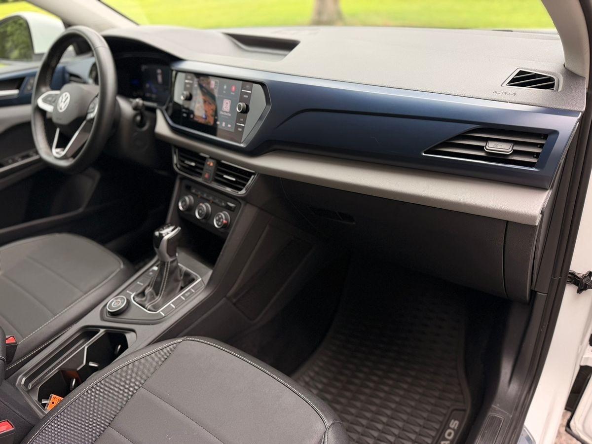 Volkswagen Taos  2022