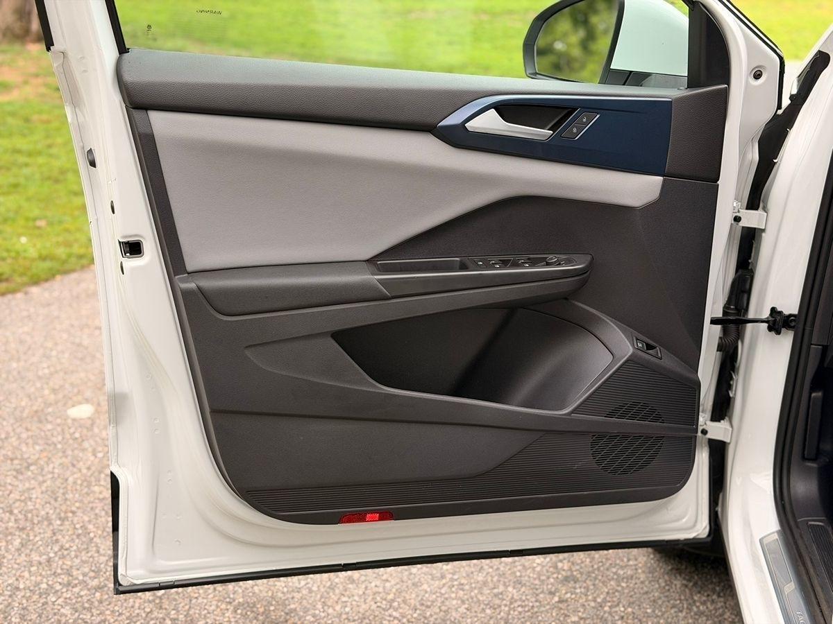 Volkswagen Taos  2022
