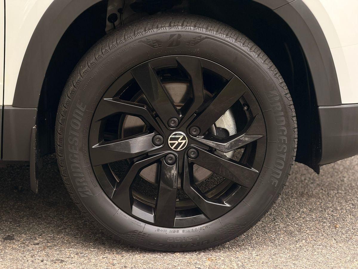 Volkswagen Taos  2022