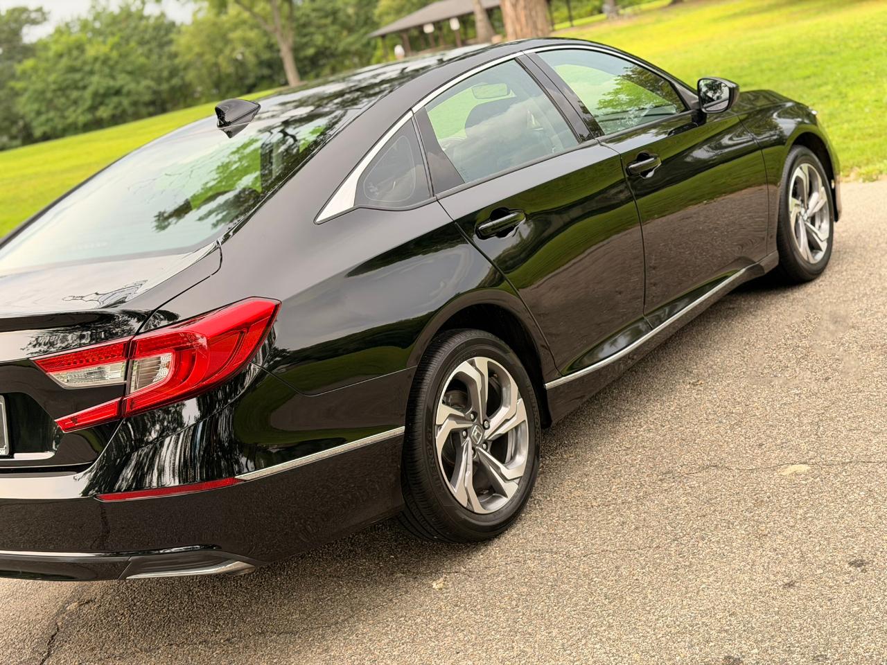 Honda Accord EX-L CVT 2020