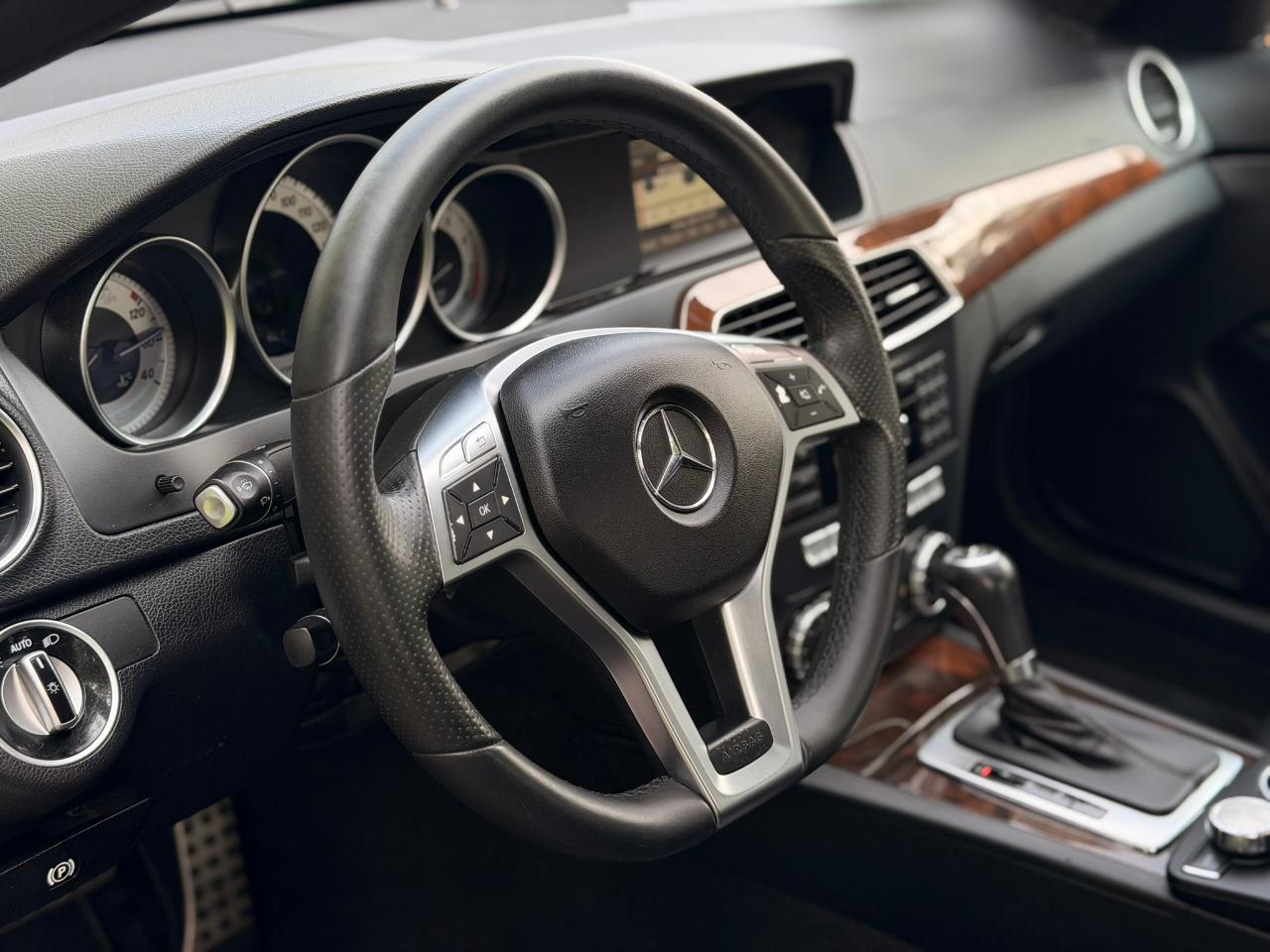 Mercedes-Benz C-Class 2dr Cpe C 350 4MATIC 2015