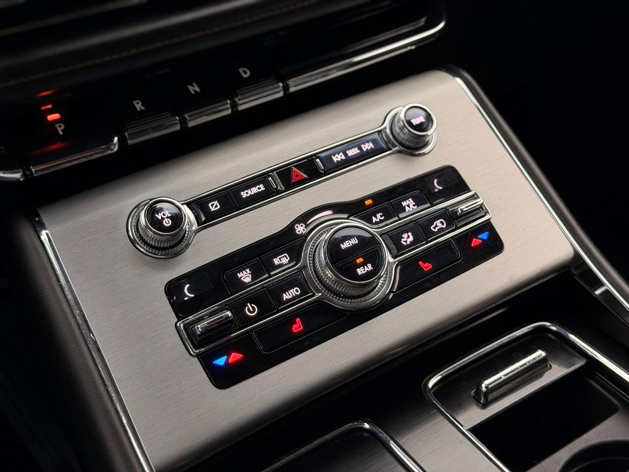 Lincoln Aviator Standard AWD 2020