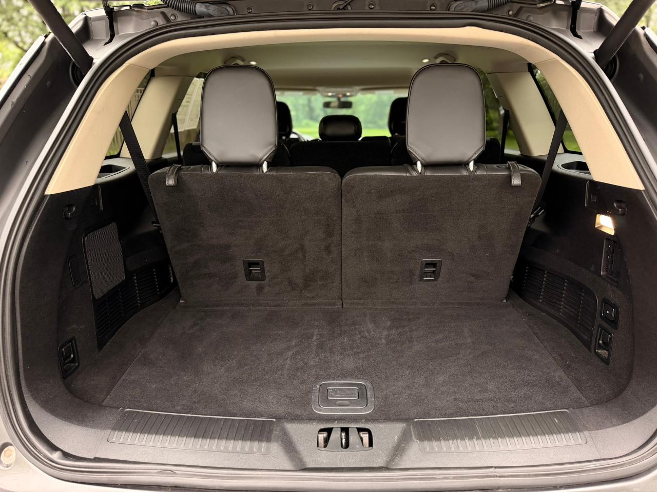 Lincoln Aviator Standard AWD 2020
