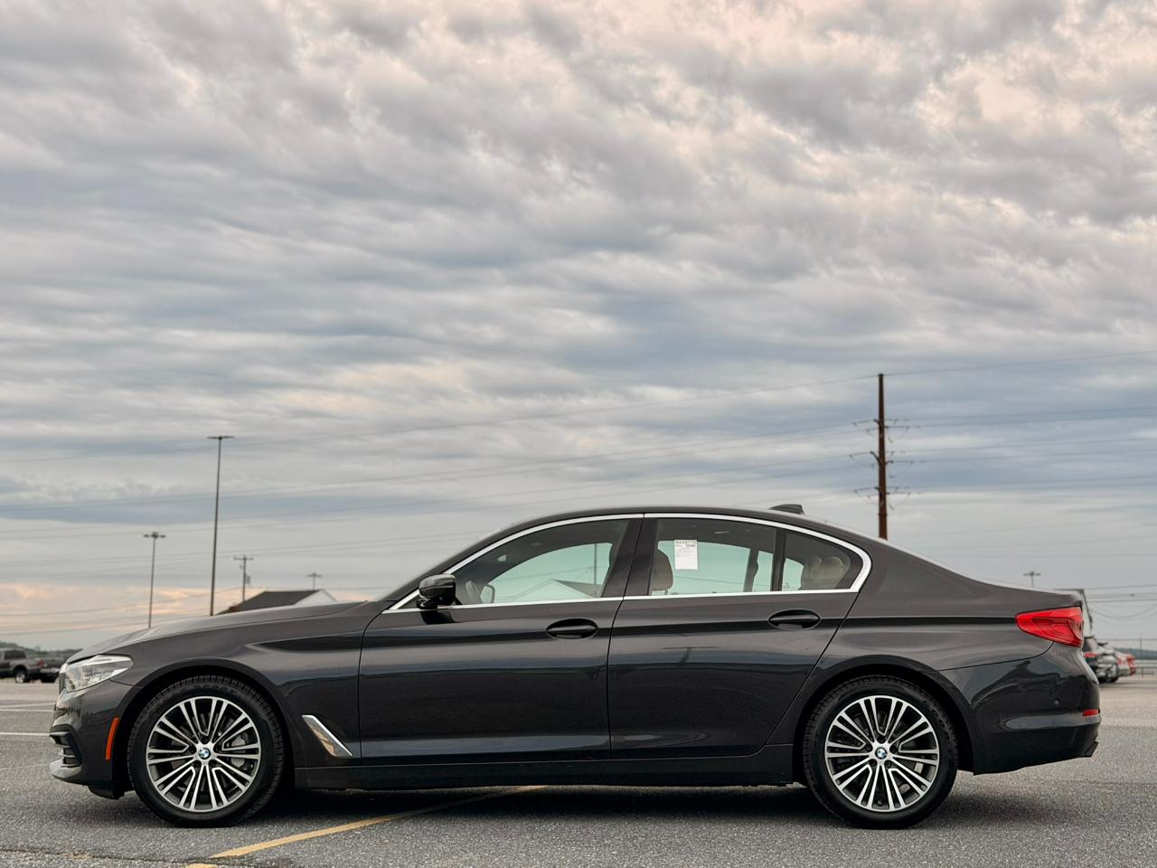 BMW 5 Series 540i xDrive Sedan 2019