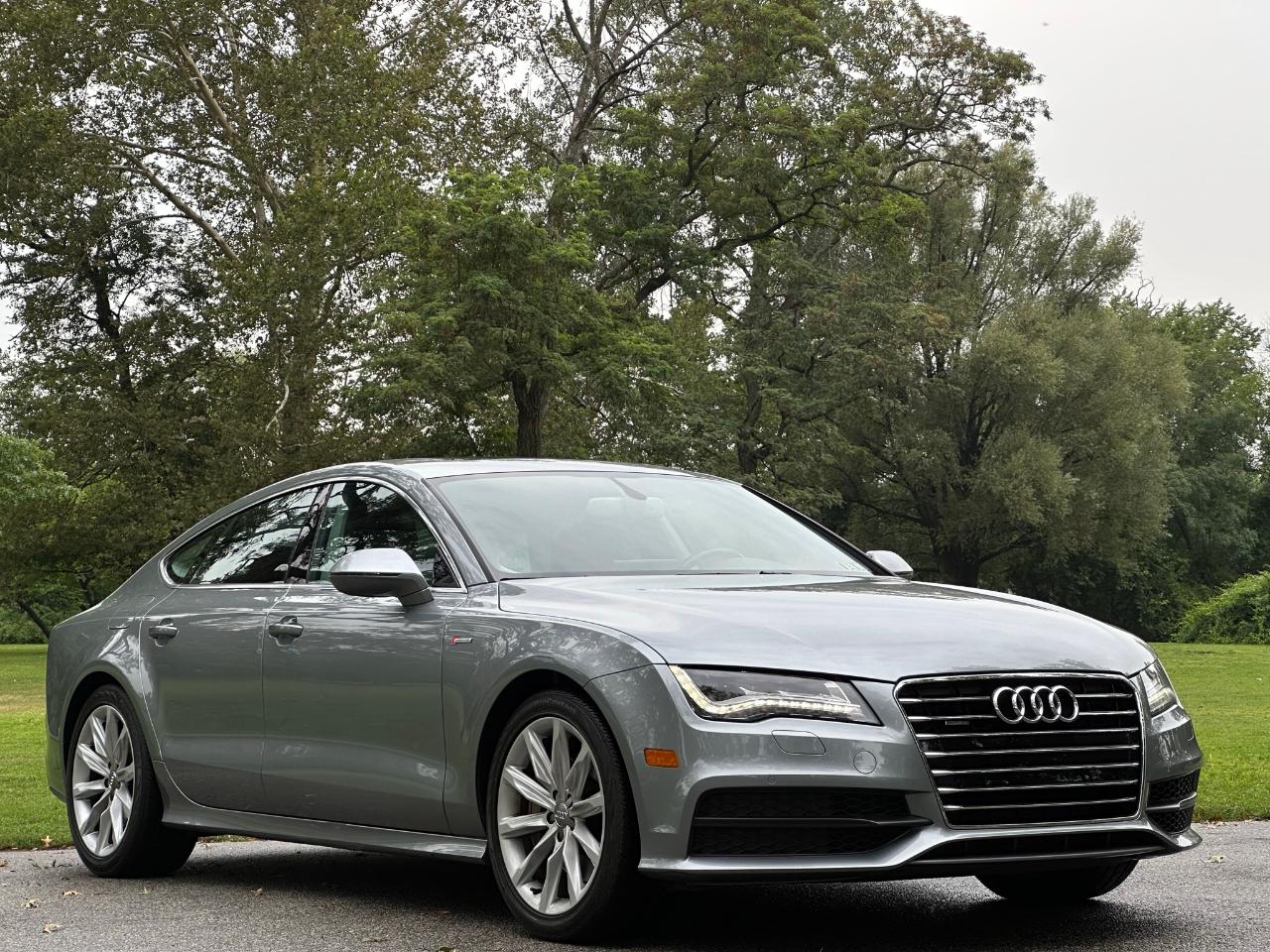 Audi A7 4dr HB quattro 3.0 Premium 2012