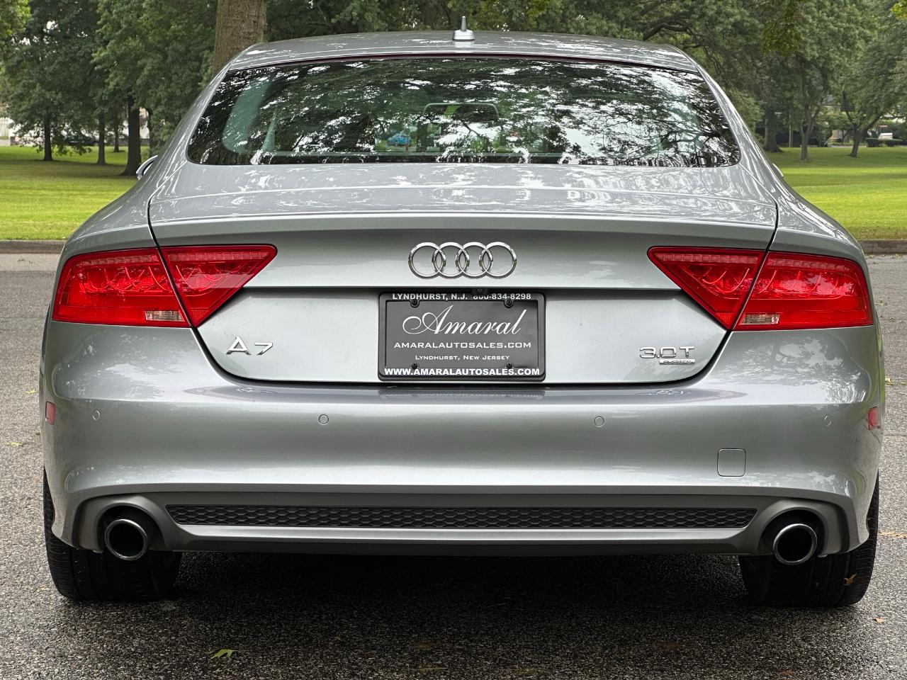 Audi A7 4dr HB quattro 3.0 Premium 2012