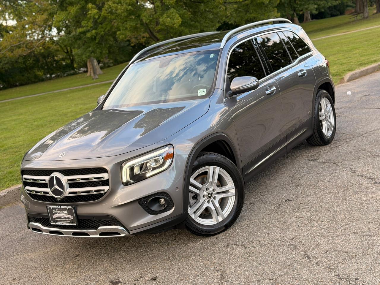 Mercedes-Benz GLB GLB 250 4MATIC SUV 2022