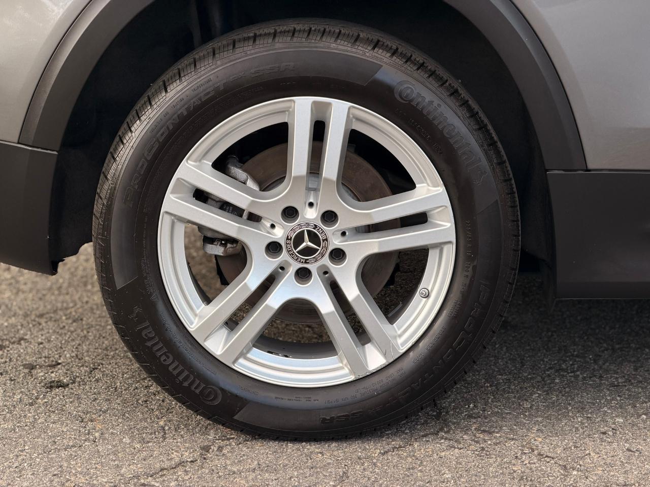 Mercedes-Benz GLB GLB 250 4MATIC SUV 2022