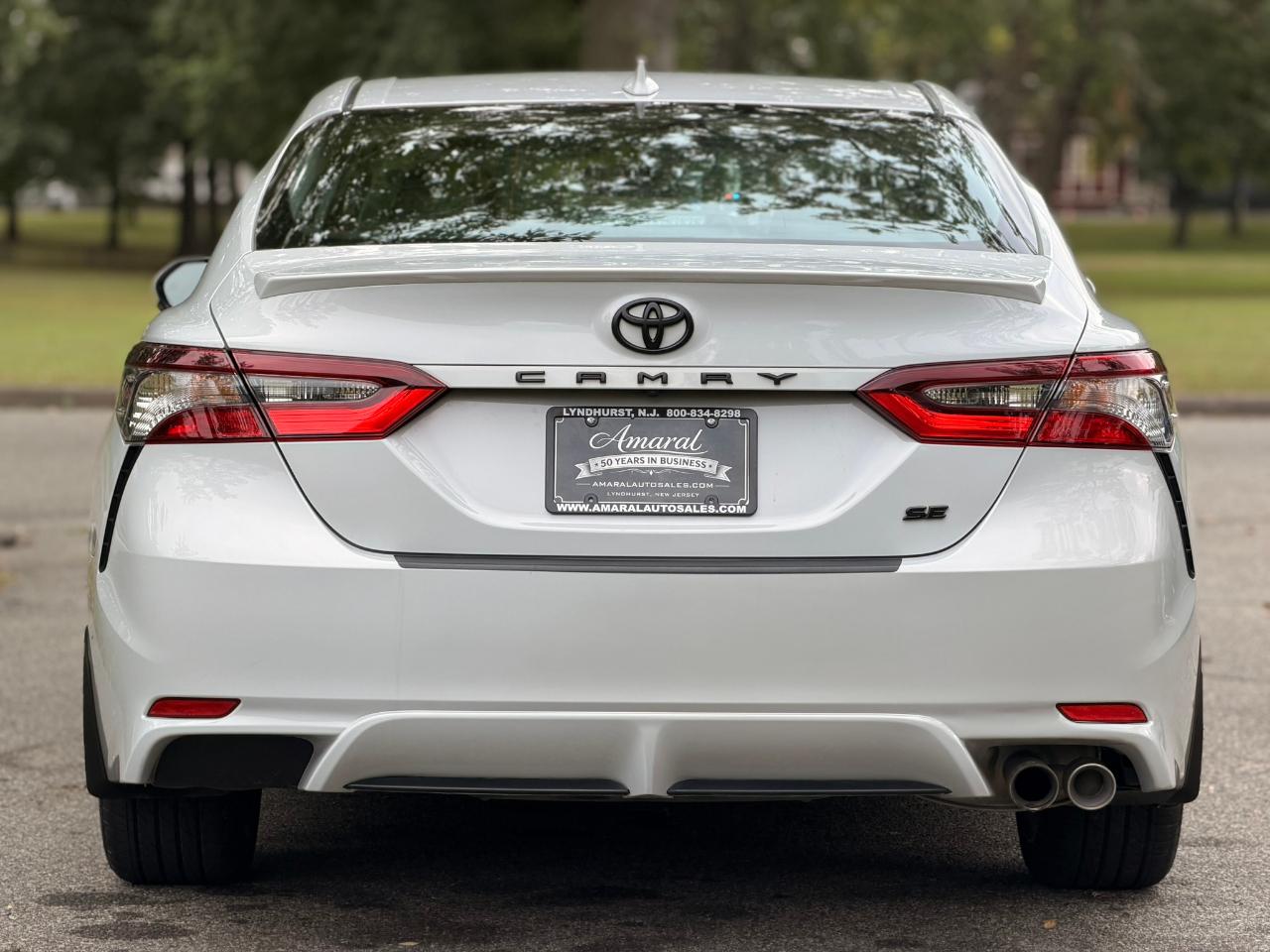 Toyota Camry SE Auto (Natl) 2024