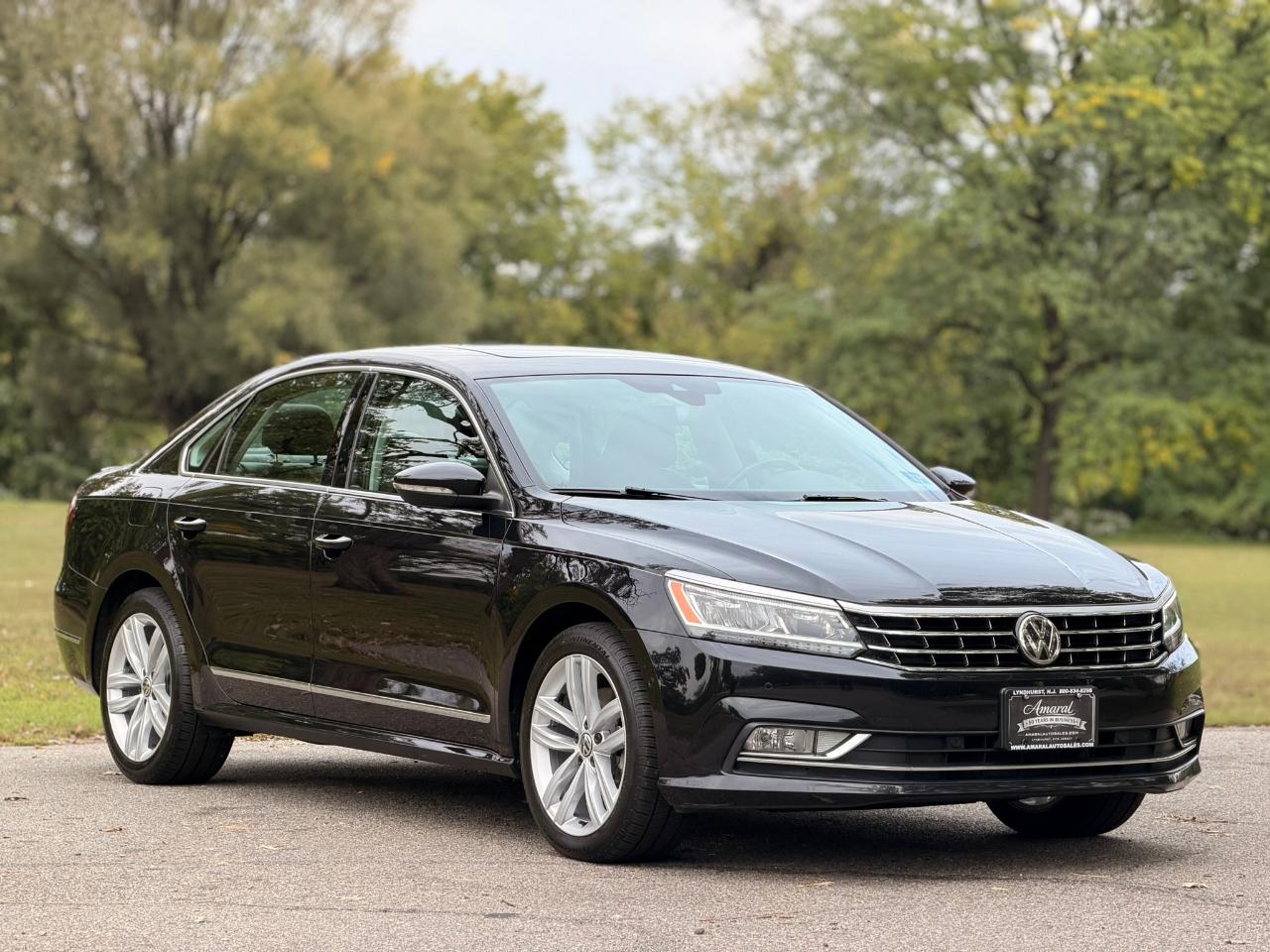 Volkswagen Passat 2.0T SEL Premium Auto 2018