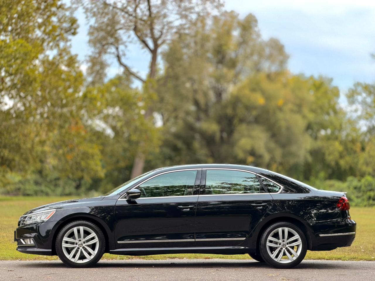 Volkswagen Passat 2.0T SEL Premium Auto 2018
