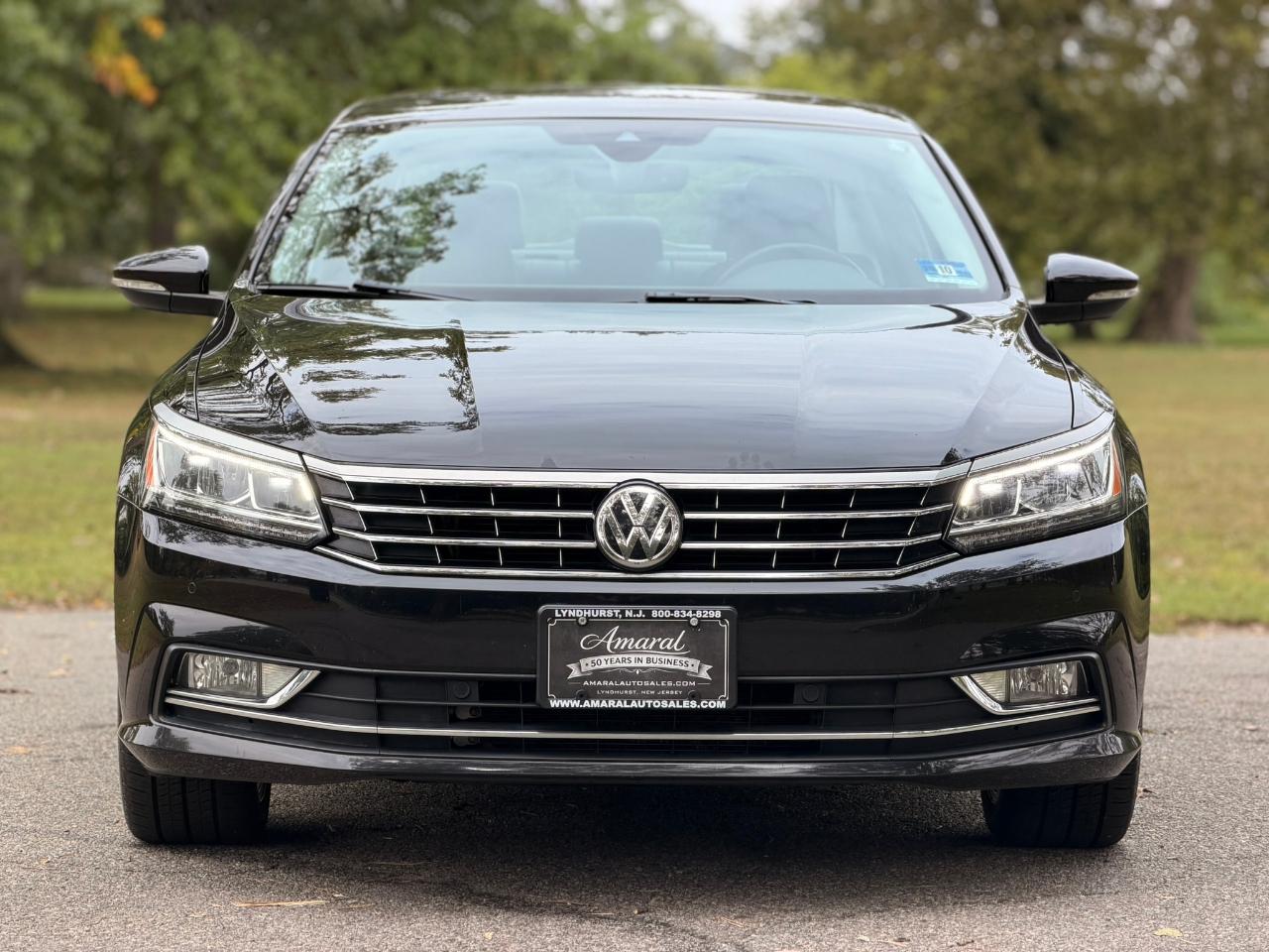 Volkswagen Passat 2.0T SEL Premium Auto 2018