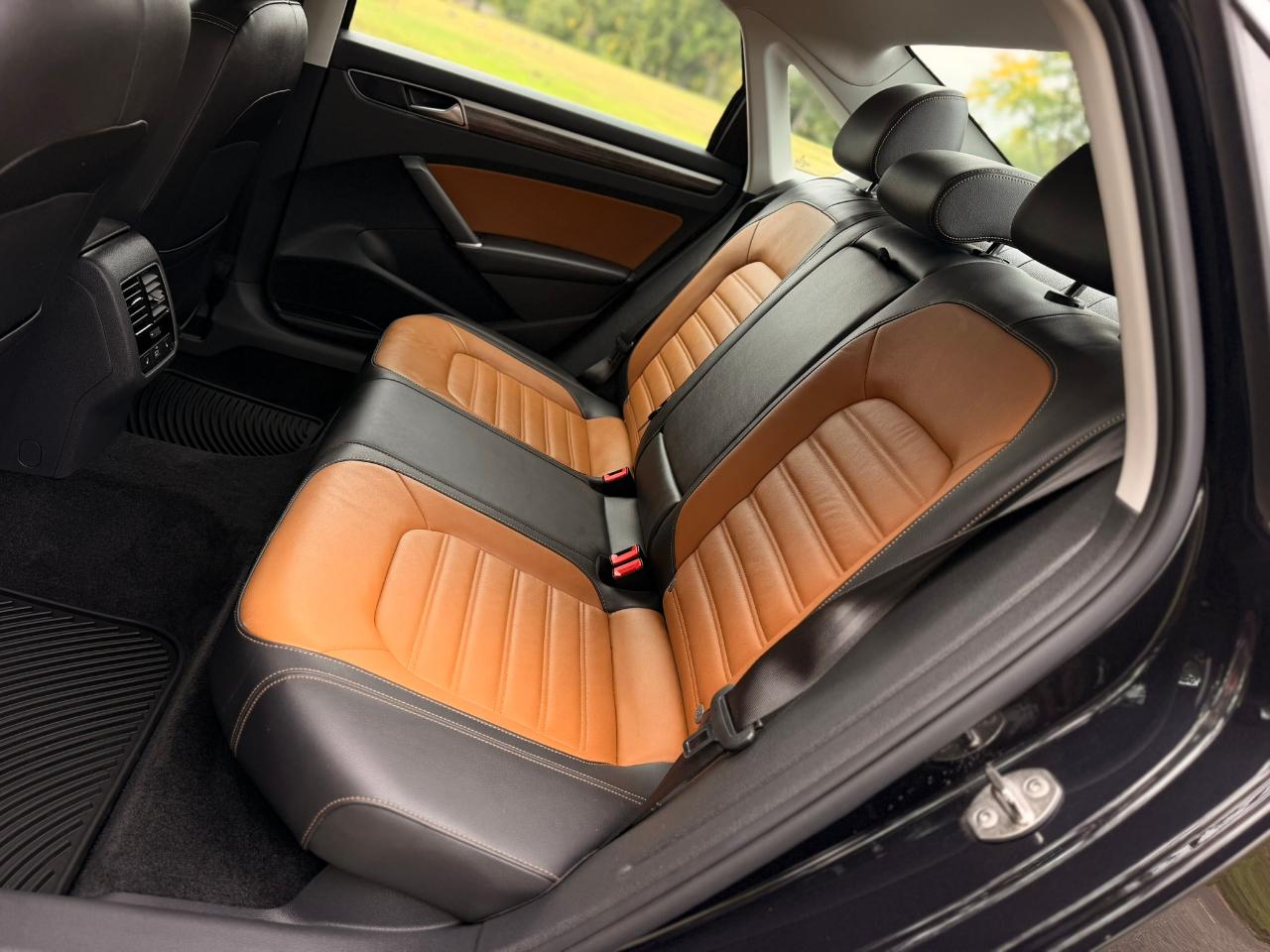 Volkswagen Passat 2.0T SEL Premium Auto 2018