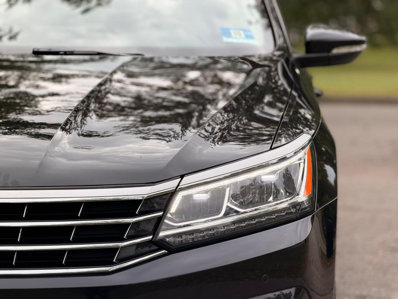 Volkswagen Passat 2.0T SEL Premium Auto 2018