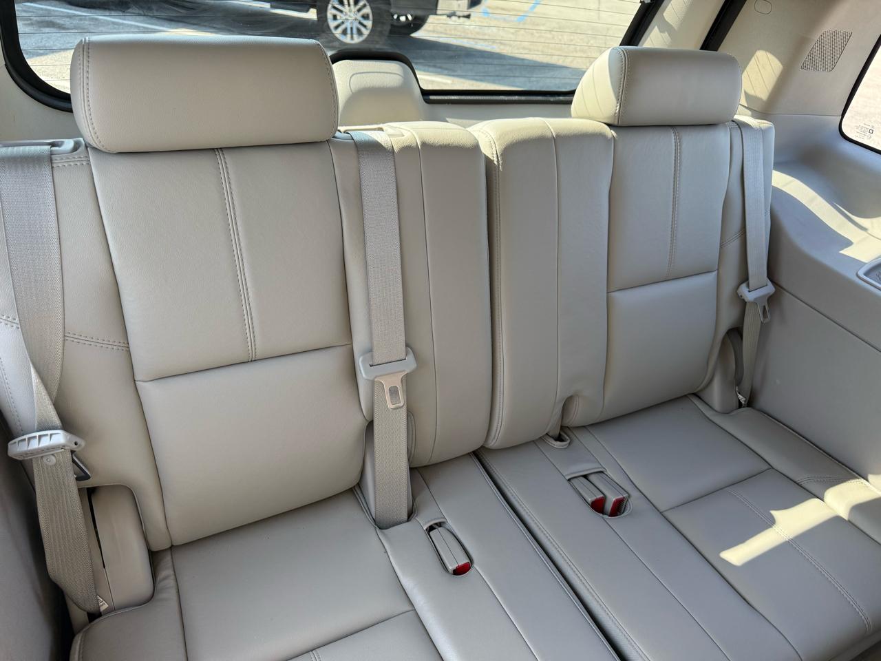 GMC Yukon SLT1 2WD 2011