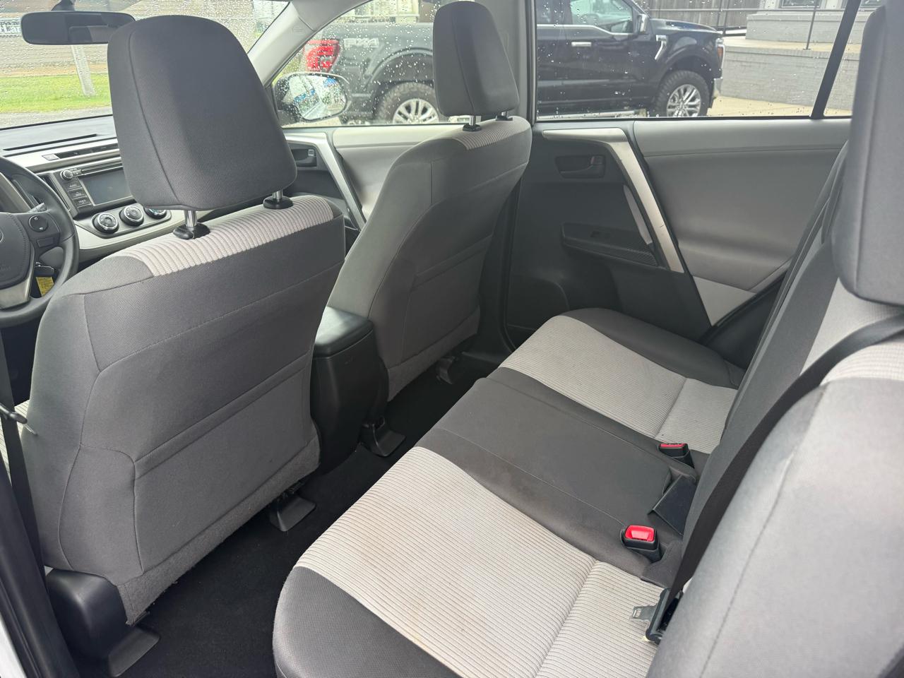 Toyota RAV4 LE FWD 2013